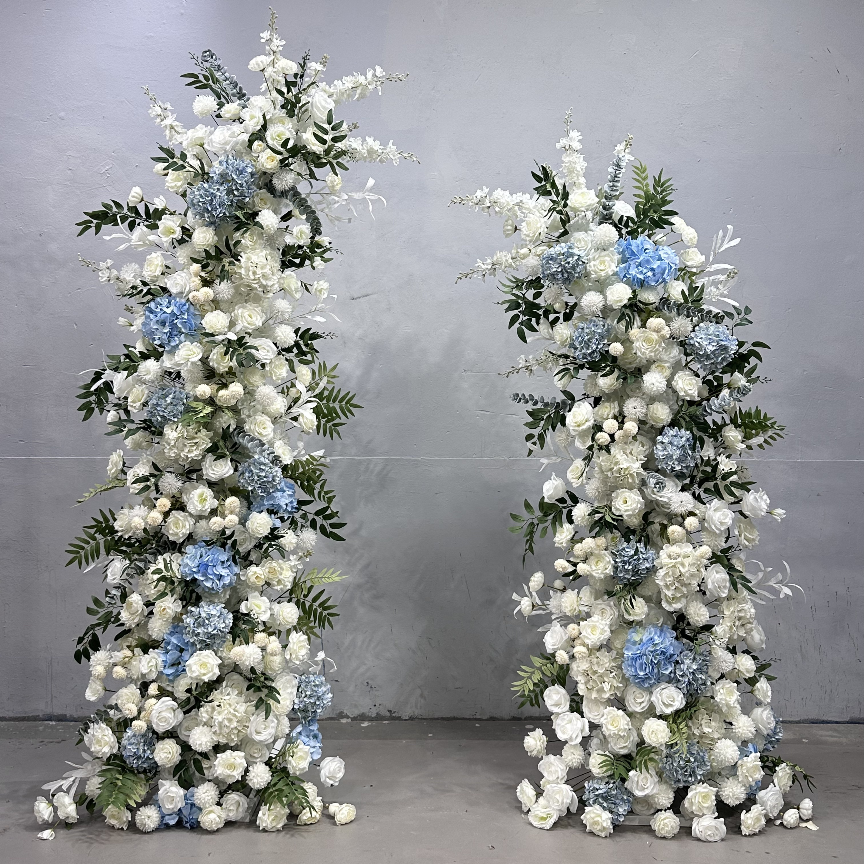 Elegant Decor & Lighting Llc - ATV Wedding Horn Flower Arch-Artificial Silk