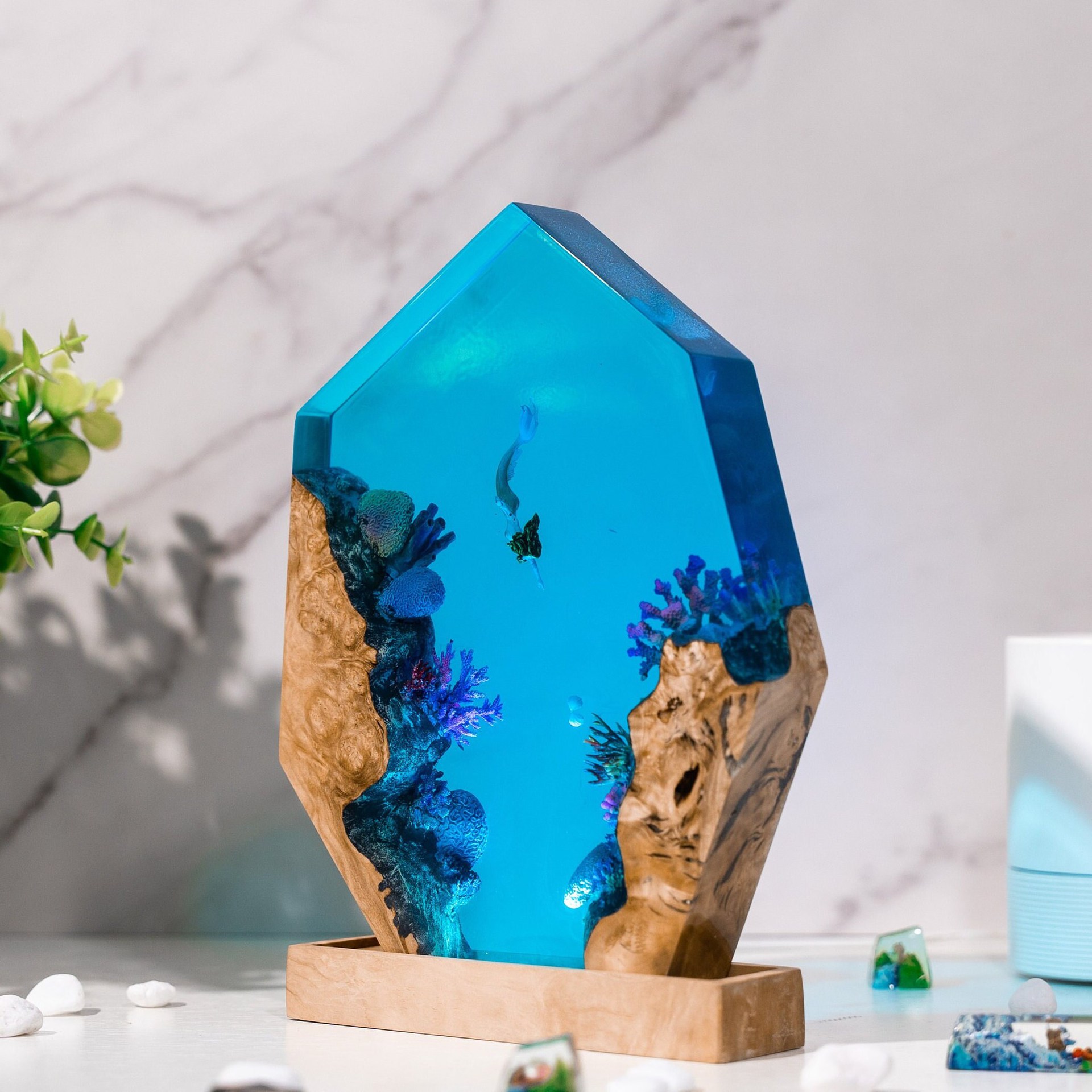Customized Items Resin Table L - Lighting World Decor 리뷰 및 가격
