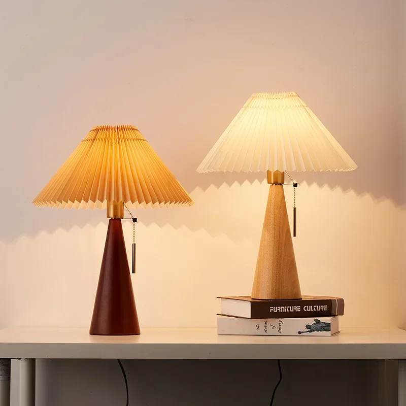 Retro Pleated Table Lamp Nordi - Decor Lighting Table Lamps 리뷰 및 가격